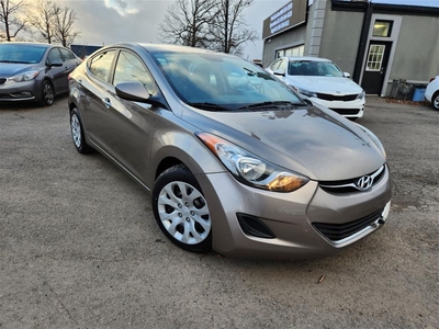 Used 2013 Hyundai Elantra GL**LOW KMS*ONE OWNER*CLEAN CARFAX** for Sale in Hamilton, Ontario