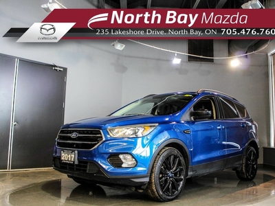 Used 2017 Ford Escape SE 4X4 - Panoramic Sunroof - Power Tailgate - Navigation for Sale in North Bay, Ontario