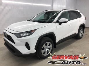 Used Toyota RAV4 2020 for sale in Shawinigan, Quebec