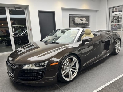 Used Audi R8 2011 for sale in Laval, Quebec