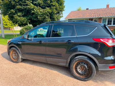 2014 Ford Escape SE Fully Loaded