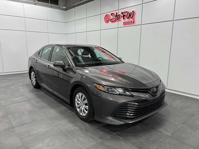 2020 Toyota Camry LE - SIEGES CHAUFFANTS - BLUETOOTH