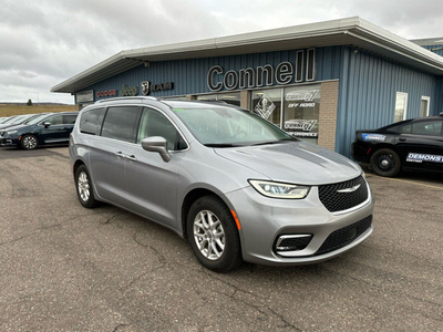 2021 Chrysler Pacifica Touring-L - $305 B/W