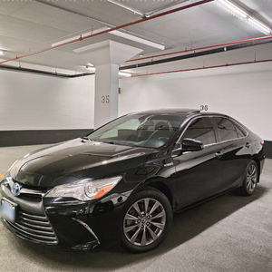 Hybrid Camry, NO accident, Low KM, XLE Full options