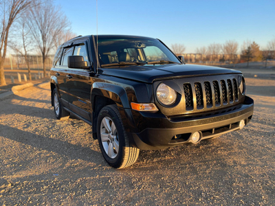 REDUCED!!! 2011 Jeep Patriot “Limited” 4x4