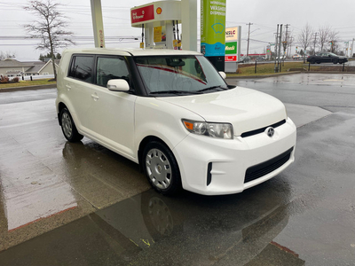 Well-maintained 2011 Scion xB