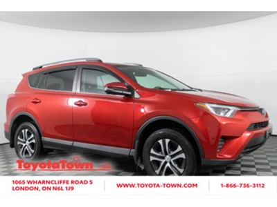 2017 TOYOTA RAV4 LOADED! LOW MILEAGE! ACCIDENT FREE!