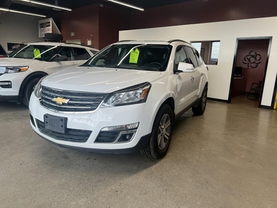 Used 2017 Chevrolet Traverse AWD 4dr LT w-1LT for Sale in Thunder Bay, Ontario
