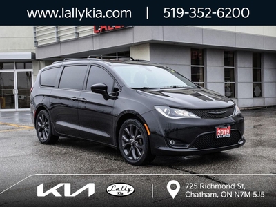 Used 2019 Chrysler Pacifica Touring Plus for Sale in Chatham, Ontario