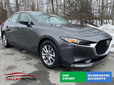 Used 2019 Mazda MAZDA3 GX AUTO FWD LOW KMS!! for Sale in Perth, Ontario