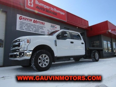 Used 2022 Ford F-350 XLT Crew Cab Flat Deck Sale Priced! for Sale in Swift Current, Saskatchewan