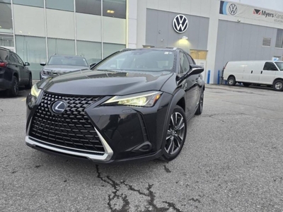 Used 2019 Lexus UX 250H Base - Navigation - Sunroof for Sale in Kanata, Ontario
