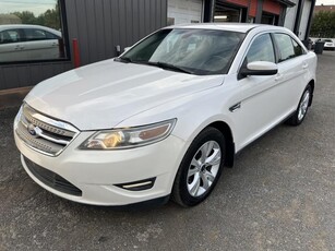 Used Ford Taurus 2011 for sale in Trois-Rivieres, Quebec