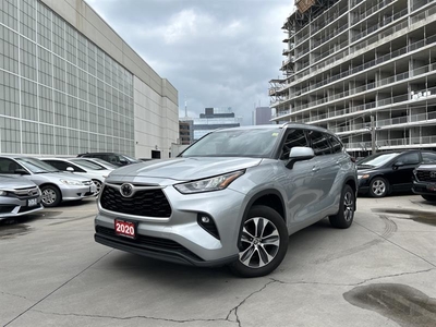 Used Toyota Highlander 2020 for sale in Toronto, Ontario