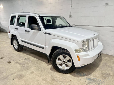 2011 Jeep Liberty 4X4! SPORT! ONE OWNER!