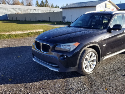 2012 BMW X1 XDrive 28i AWD Fresh Safety and Comes With Warranty