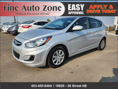 2013 Hyundai Accent GL :: Manual *One Owner*
