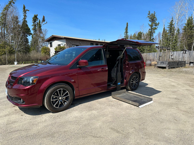 2018 Dodge Grand Caravan with Accessibility Lift