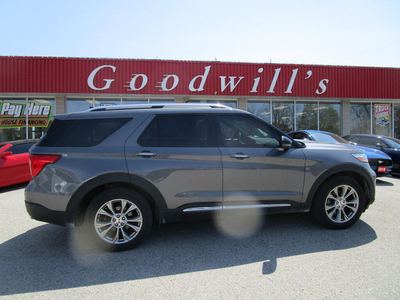 2021 Ford Explorer LIMITED, CLEAN CARFAX, NAV, SUNROOF!