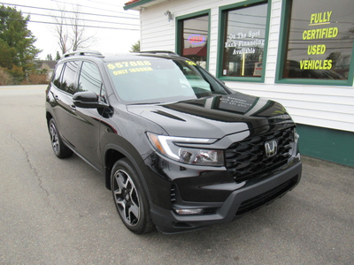 2023 Honda Passport Touring with only 1800kms!