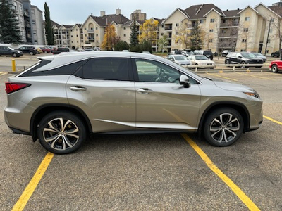 Lexus RX350 2018 with executive package & a few extra features