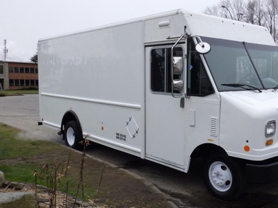 Used 2012 Ford Econoline E-450 Step Cargo Van Dually with Rear Shelving for Sale in Burnaby, British Columbia