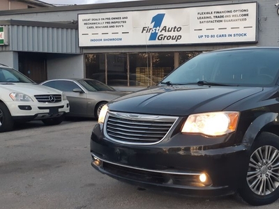Used 2014 Chrysler Town & Country 4dr Wgn Touring w/Leather for Sale in Etobicoke, Ontario