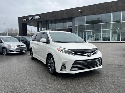 Used Toyota Sienna 2018 for sale in Coquitlam, British-Columbia