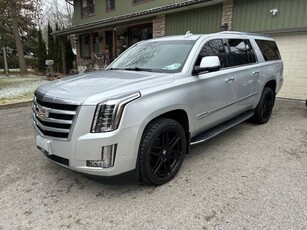 Used 2018 Cadillac Escalade ESV Luxury for Sale in Sutton West, Ontario