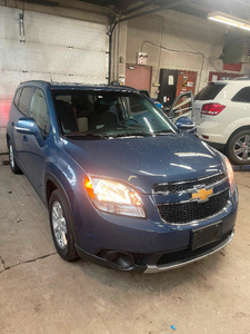 2014 Chev Orlando 4cyl 7 Pass auto loaded only 64000kms