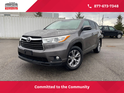 2015 Toyota Highlander LE WINTER TIRES INCLUDED!!