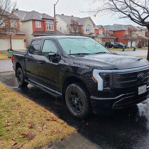 2022 F150 Lightning Lariat Extended range with max tow