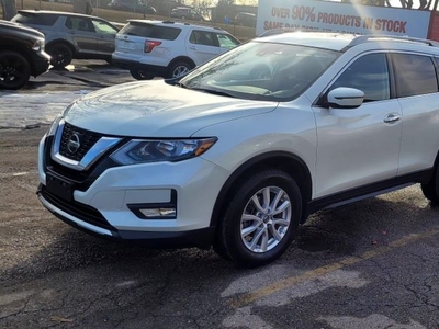 Used 2019 Nissan Rogue SV-AWD-Back up Cam-Remote Start-Heated Seats for Sale in Calgary, Alberta