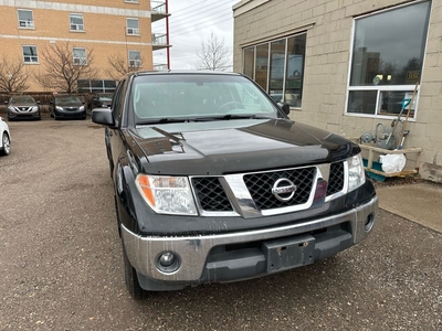 Used 2008 Nissan Frontier 4WD Crew Cab LWB SE for Sale in Waterloo, Ontario