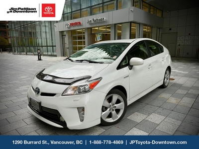 Used 2014 Toyota Prius Five Door Liftback / Touring Package for Sale in Vancouver, British Columbia