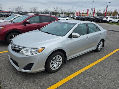 Used Toyota Camry 2014 for sale in Pincourt, Quebec