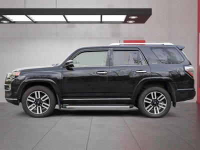 Used Toyota 4Runner 2018 for sale in Sherbrooke, Quebec