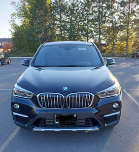 2018 BMW X1 S28i + Winter tires + 2 remote keys