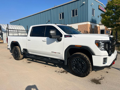 2020 GMC Sierra 2500HD AT4 - Mint Condition