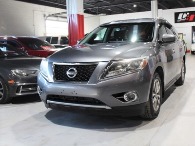 Used Nissan Pathfinder 2016 for sale in Lachine, Quebec