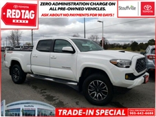 2020 TOYOTA TACOMA 1 OWNER - HARD TONNEAU COVER - RUNNING BOARDS