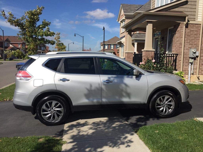 2015 Nissan Rogue SL Mint Panoroof