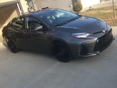 2017 TOYOTA COROLLA SE IN EXCELLENT CONDITION, PRICE $24,499