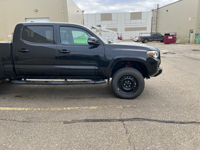 2020 Toyota Tacoma sport premium