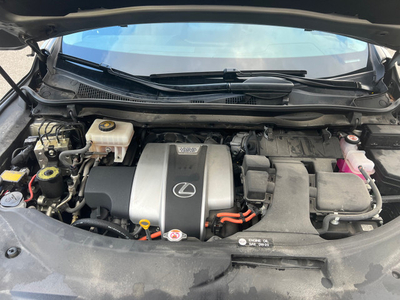 2021 LEXUES RX450H clean title and Low Low Kms