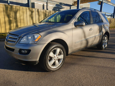 2007 Mercedes-Benz ML500 For Sale.