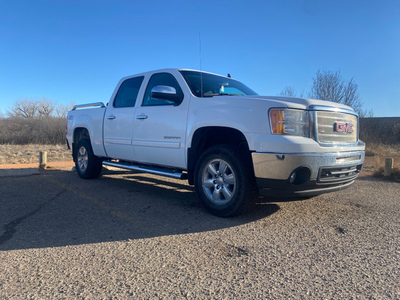 2013 GMC Sierra 1500 **Great Condition**Low Milage**