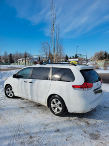 2013 TOYOTA SIENNA FWD FOR SALE(GREAT CONDITION)