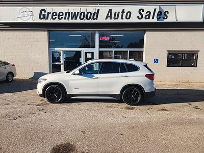 2016 BMW X1 xDrive28i LEATHER - PANO ROOF - CALL NOW!!