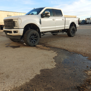 2019 Ford F350 Lariat Lifted, Diesel, 4x4
